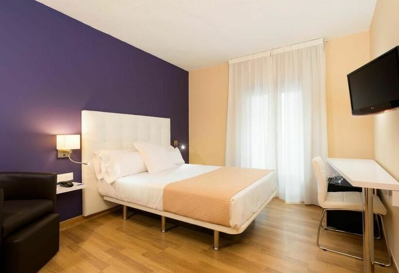فندق Tryp Ciudad de Alicante أليكانتي