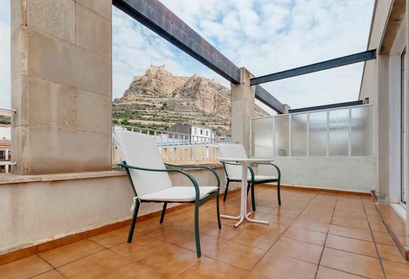 فندق Tryp Ciudad de Alicante أليكانتي
