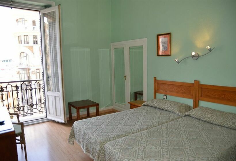 Hostal Pereda مدريد