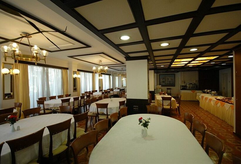 Hotel Balasca Atenas