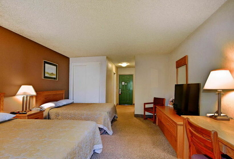 Super 8 Motel Long Beach