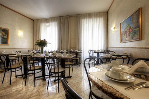 Hotel Embassy Rome