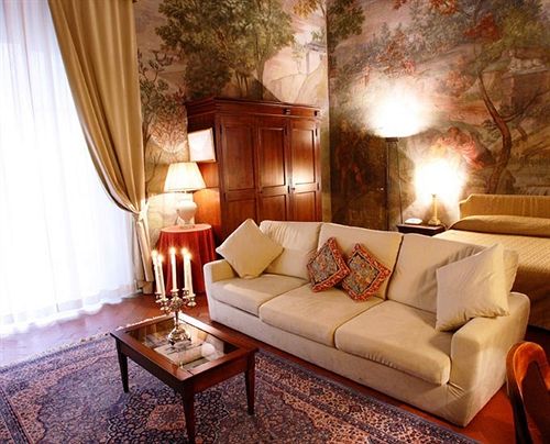 Hotel All-Suites Palazzo Magnani Feroni Firenze