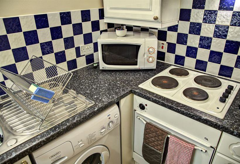 Fountain Court Grove Apartments Edinburgh