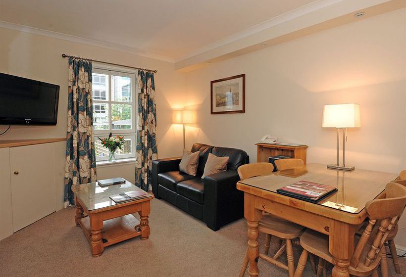 Fountain Court Grove Apartments Edinburgh