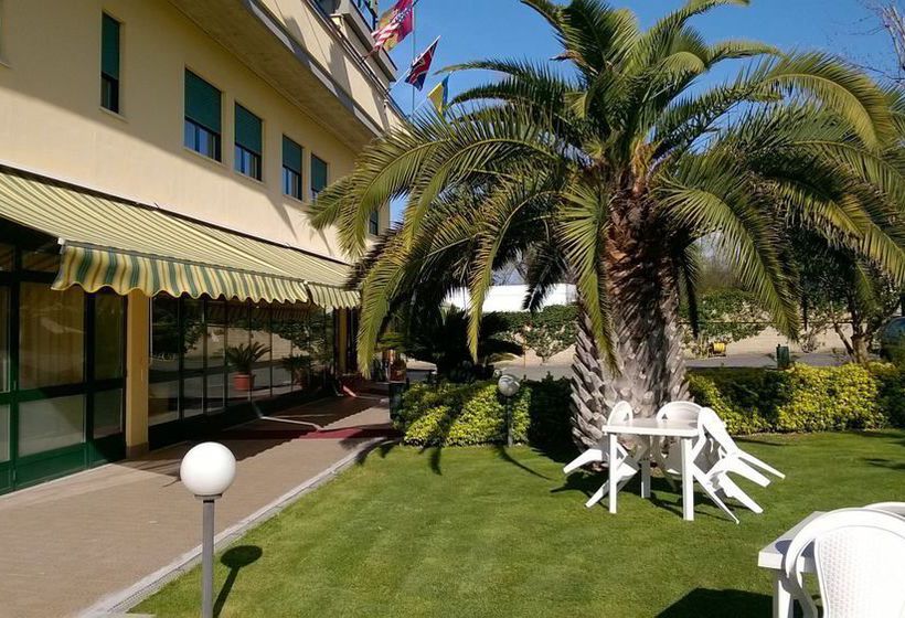 Hotel Laurence Rome