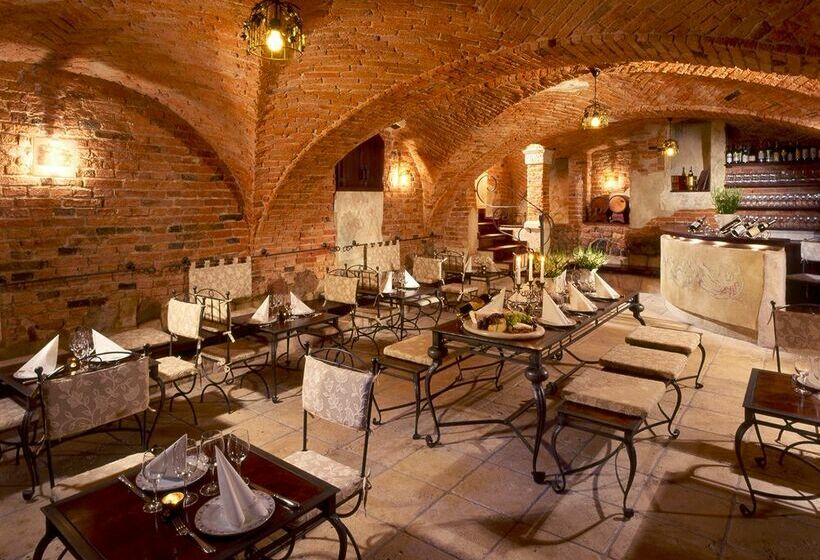 Hotel Dwor Oliwski Danzica