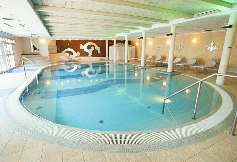 Hotel Dwor Oliwski Danzica