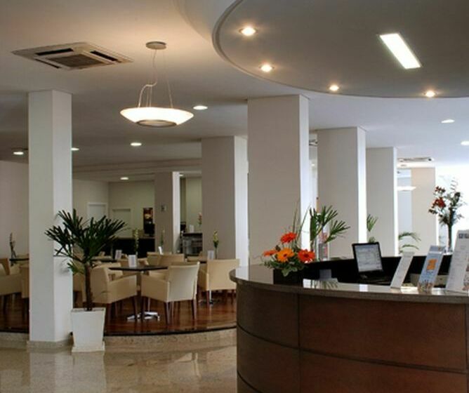 Hotel Everest Porto Alegre
