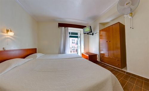 Pensão Casa de Hóspedes Modelo Lisboa