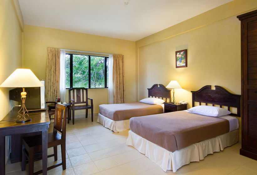 فندق Merang Suria Resort ميرانغ