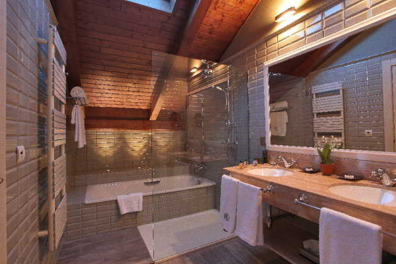 Bathroom Hotel Marques de la Ensenada Valhadolid
