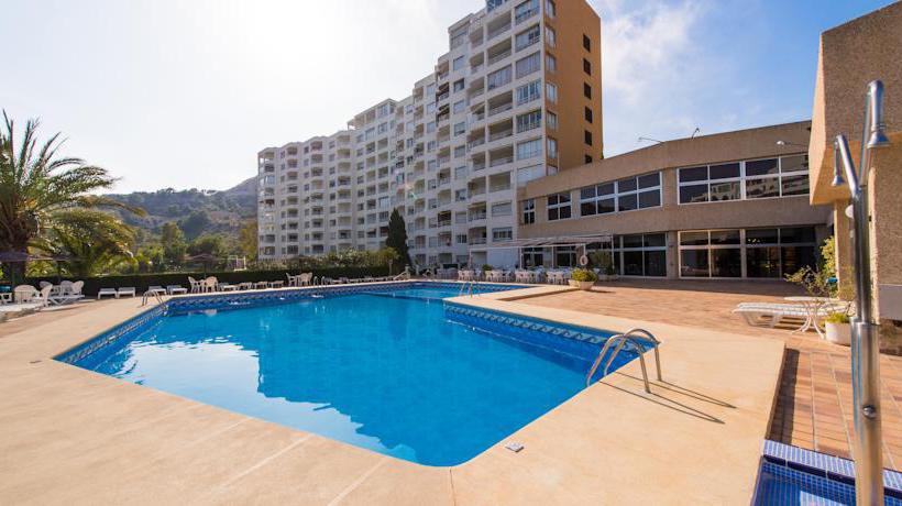 Swimming pool BlueSense Villajoyosa Resort