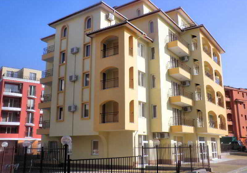 Corsica Aparment Complex Sunny Beach