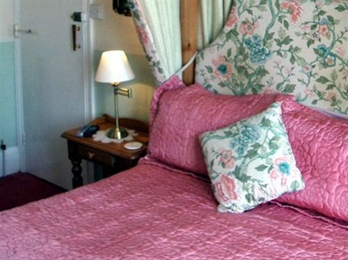 Hotel Airedale Guest House Scarborough