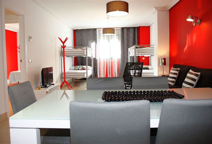 Apartamentos WooTravelling Plaza de Oriente Homtels Madrid