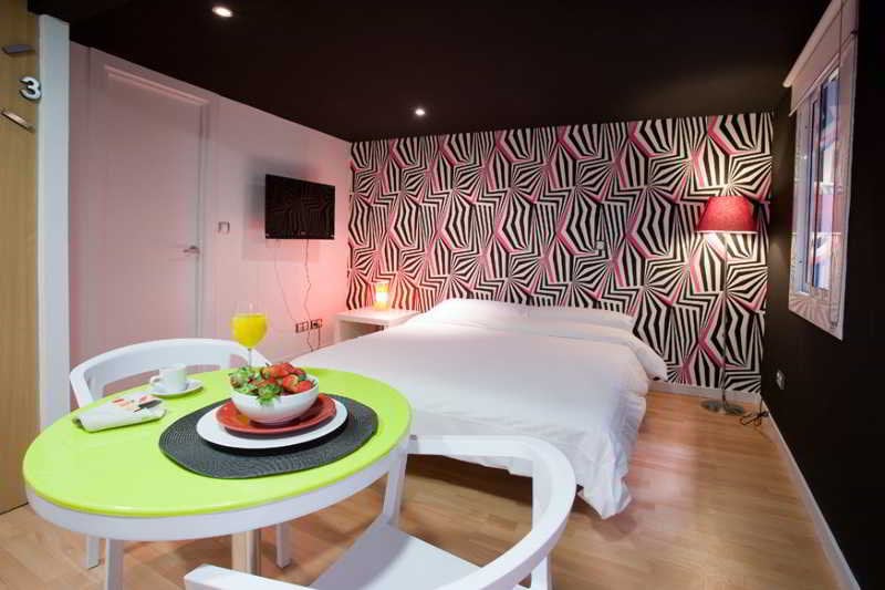 Apartamentos Colon 3000 Barcelona