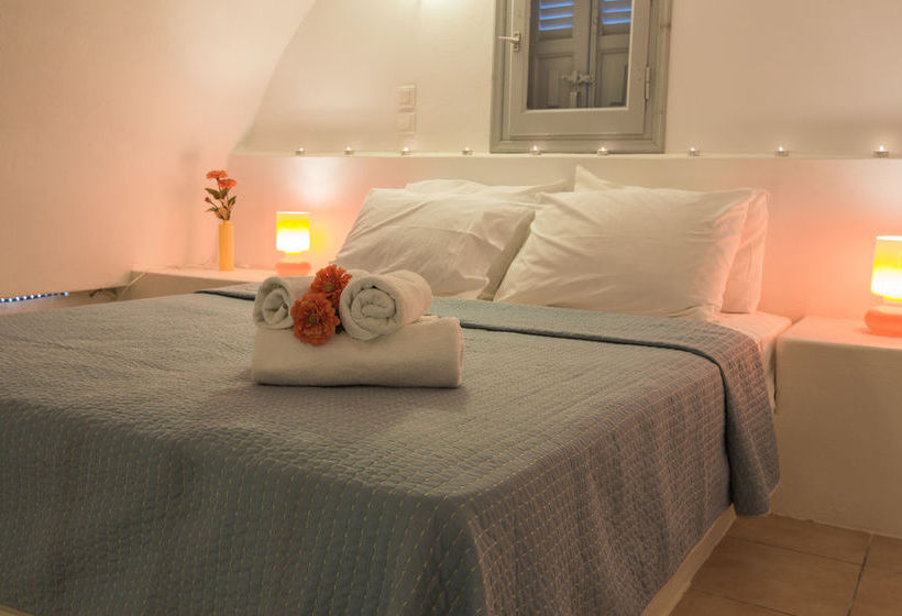 Hotel Odysseas Santorini