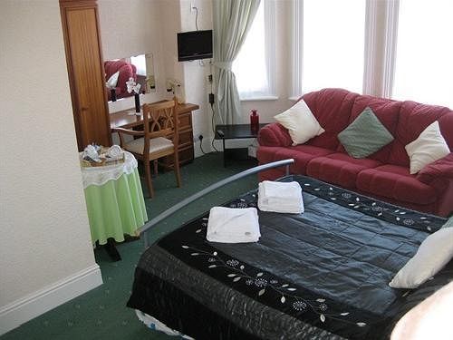 Hotel Ashmount Colwyn Bay