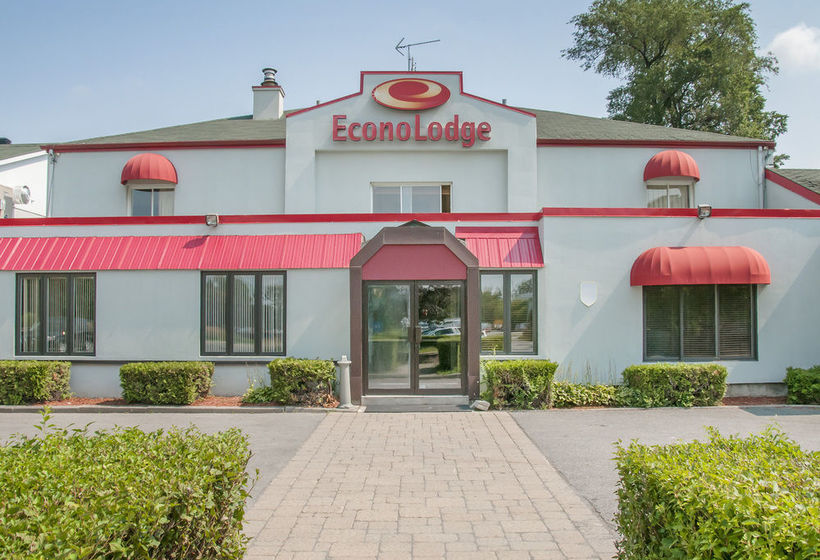 Hotel Econo Lodge Laval