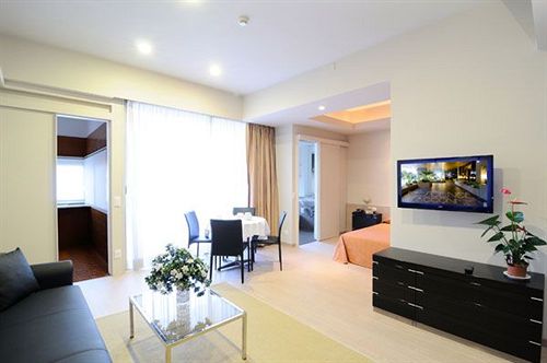 Residence Sacconi Rome