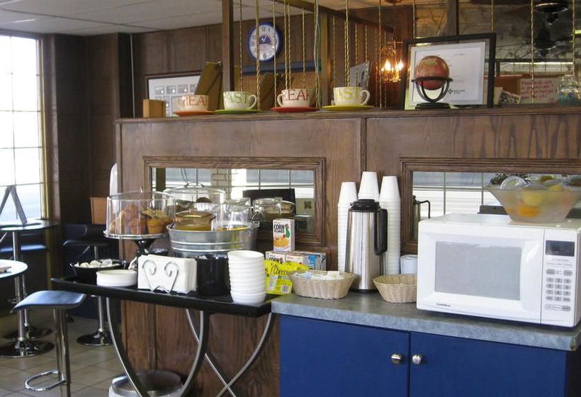 Hotel Canada's Best Value Inn Calgary