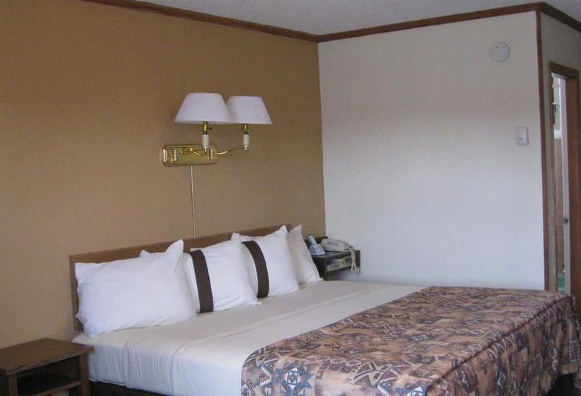 Hotel Canada's Best Value Inn Calgary