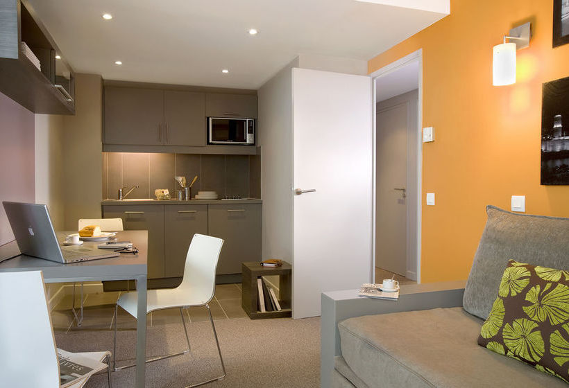 Aparthotel Adagio Marseille République