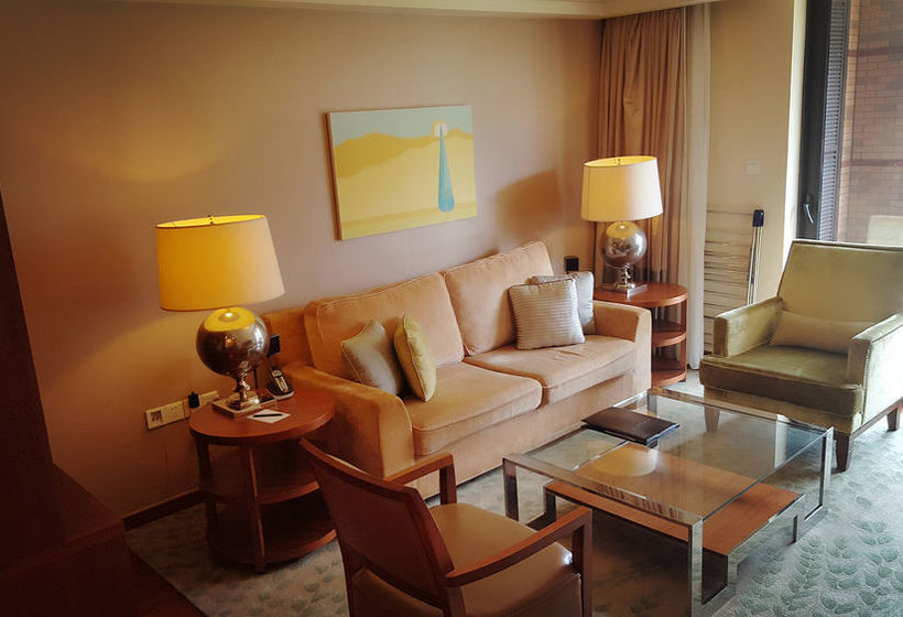 Hotel Lanson Place Jin Qiao Serviced Shanghai