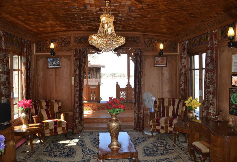 Hotel Peacock Houseboats Srinagar