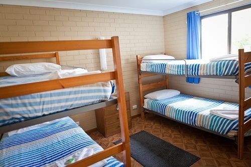 Emu Beach Chalets Albany