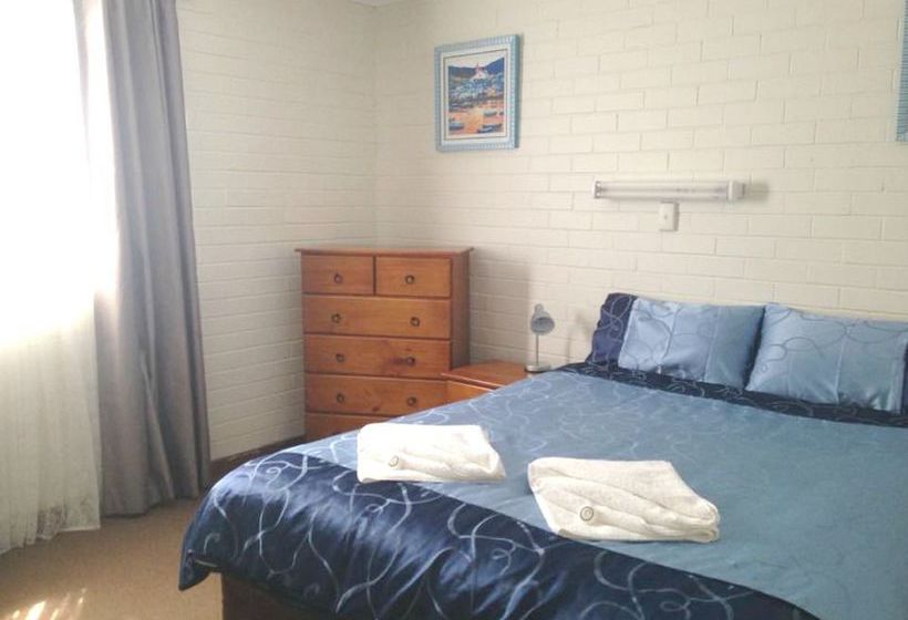 Emu Beach Chalets Albany